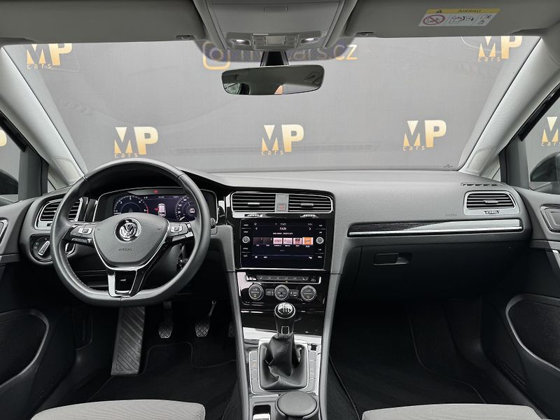 Volkswagen Golf (2017) 2.0TDi MAN Highline+, DPH, ACC - fotka 14 z 49