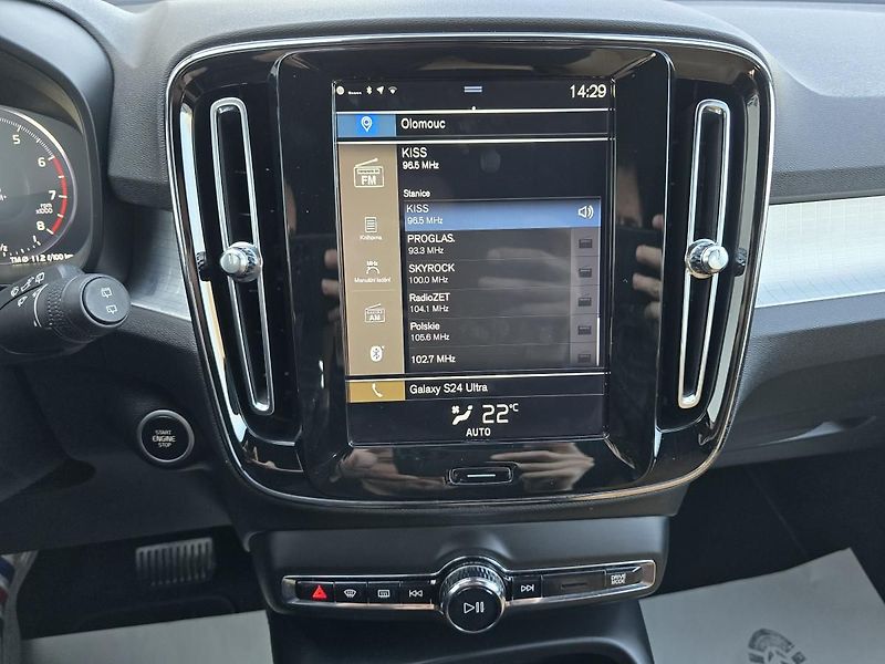 Volvo XC40 - fotka 32 z 43