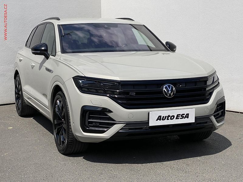 Volkswagen Touareg (2021) 3.0 TDi 4x4, 1.maj,ČR, R - fotka 1 z 32