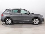 Volkswagen Tiguan (2018) 2.0 TDI, Automat, Serv.kniha - náhled 6