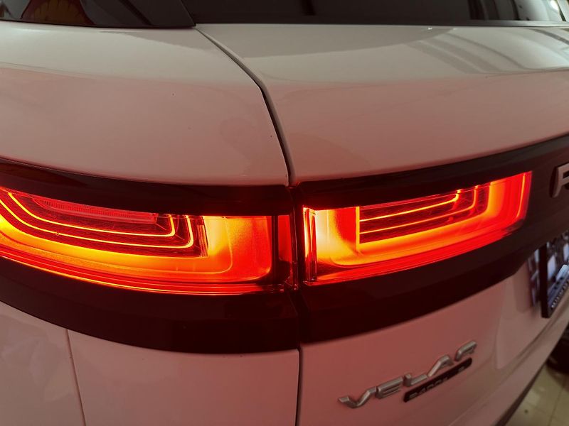Land Rover Range Rover Velar (2021) P400e S Plug in Hybrid 4x4 - fotka 27 z 40