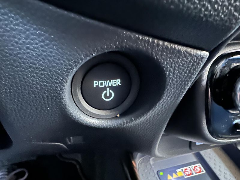Toyota Aygo (2026) X - MC26 - 1.5HEV - EXECUTIVE - fotka 10 z 23