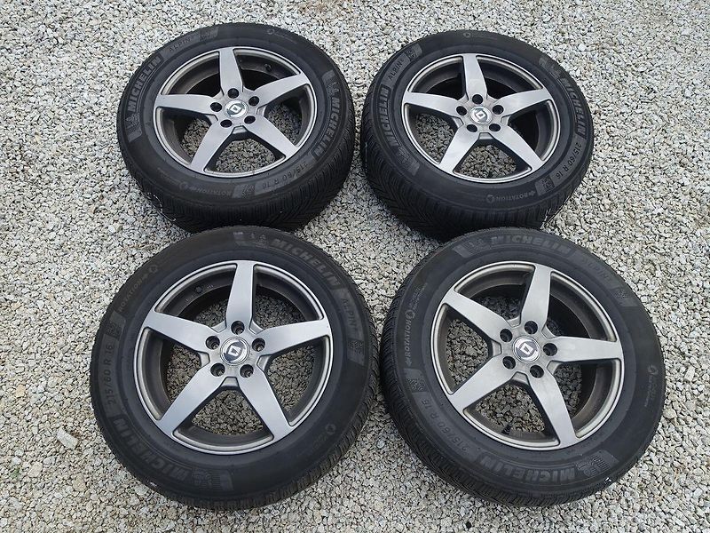 Ford Mondeo 2.0 EB Titanium AWD REZERVACE - fotka 50 z 71