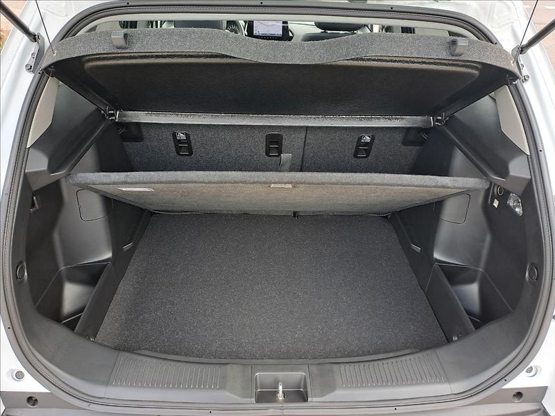 Suzuki S-Cross (2025) 1,4 BoosterJet Elegance Pano - fotka 24 z 24