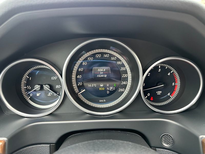 Mercedes-Benz Třídy E (2016) 350CDI 4Matic Elegance - fotka 23 z 40