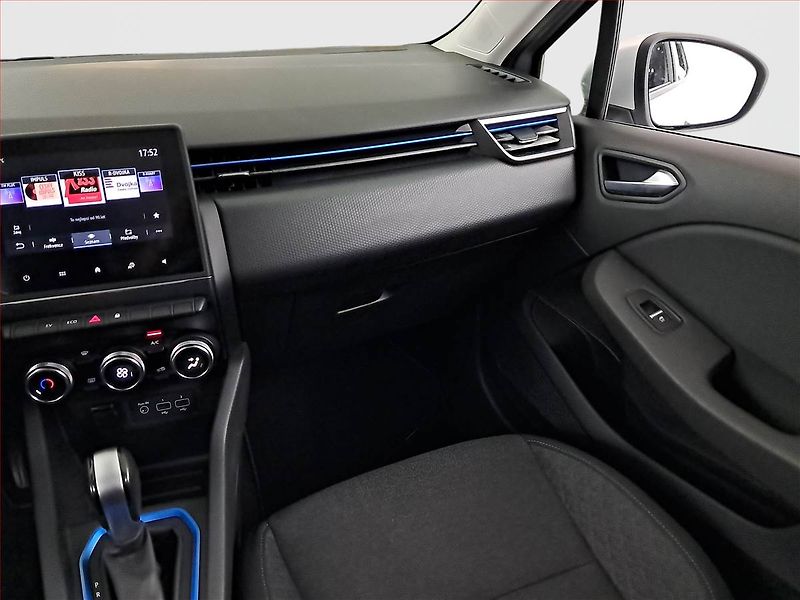 Renault Clio (2021) Zen E-Tech Hybrid, Automat - fotka 8 z 17