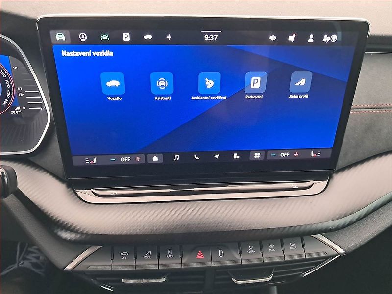 Škoda Octavia (2025) RS 2.0 TSI - fotka 12 z 31