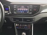 Volkswagen Taigo (2022) Life 1.0 TSI, Automat - náhled 12