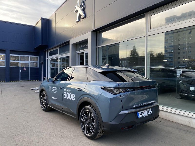 Peugeot 3008 (2026) ALLURE Hybrid 145 e-DCS6 - fotka 4 z 18