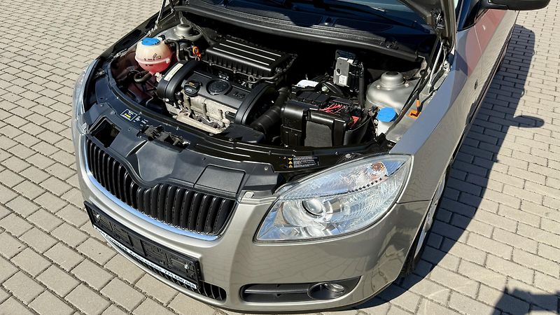 Škoda Fabia 1.4 16V*63kW*ELEGANCE*94TKM* - fotka 20 z 26