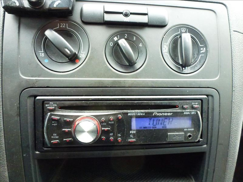 Volkswagen Caddy 1,9 TDI - fotka 28 z 45