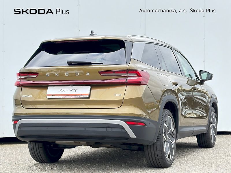 Škoda Kodiaq (2025) DSG 2.0 TDI / 142kW / 4x4 / EX - fotka 2 z 35