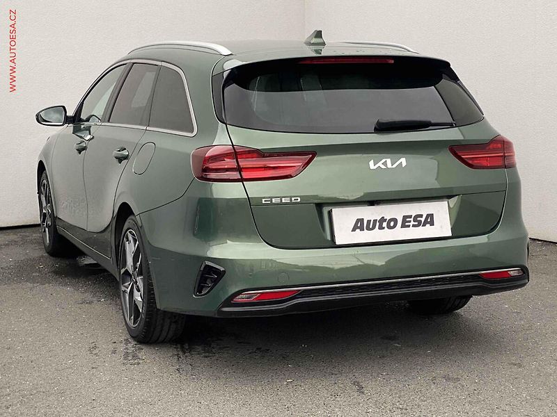 Kia Ceed (2024) 1.5 T-GDi SW, 1.maj,ČR, TOP - fotka 6 z 19