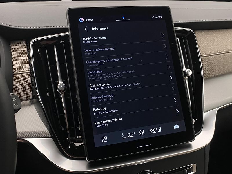 Volvo XC90 (2026) B5 AWD AUT CORE 7míst - fotka 54 z 56