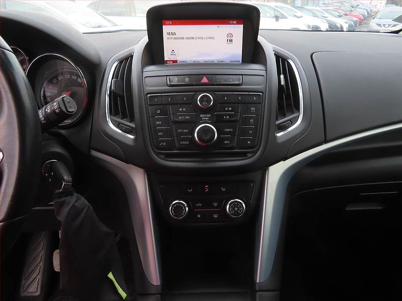 Opel Zafira (2015) 1.6 CDTI, Serv.kniha, Navi - fotka 12 z 18