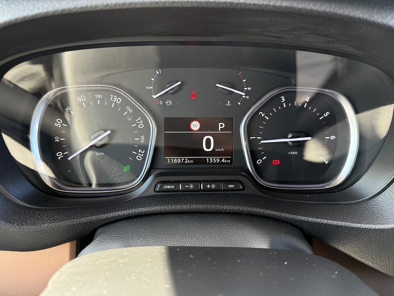 Toyota ProAce Verso 2,0 D-4D L2 Family AT - fotka 15 z 30