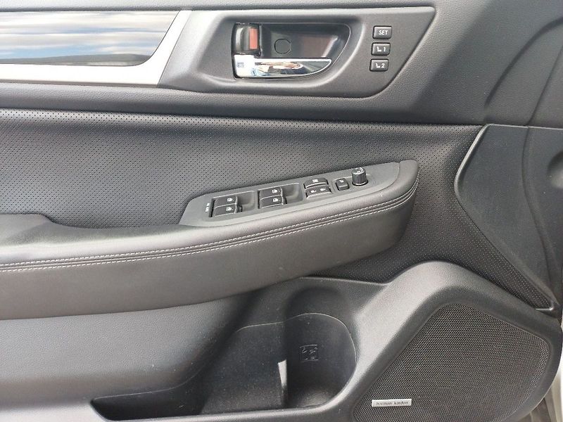 Subaru Outback EXECUTIVE (touring) - fotka 15 z 45