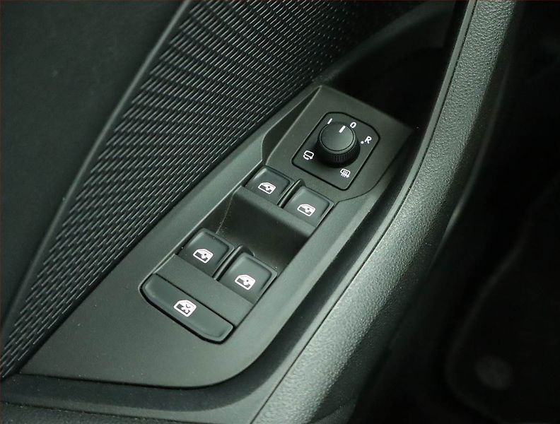 Škoda Octavia (2022) Ambition 2.0 TDI, Automat - fotka 16 z 16