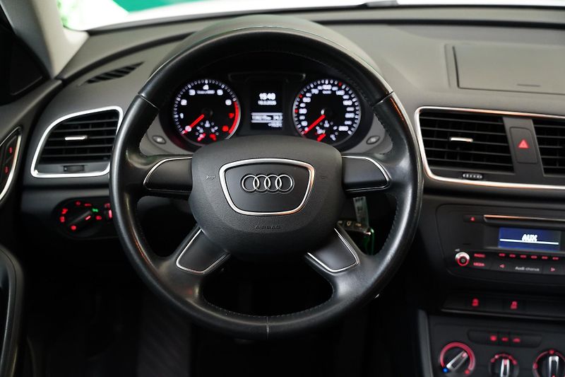 Audi Q3 - fotka 14 z 21