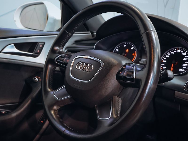 Audi A6 Avant 3.0TDI 150kw - fotka 19 z 25