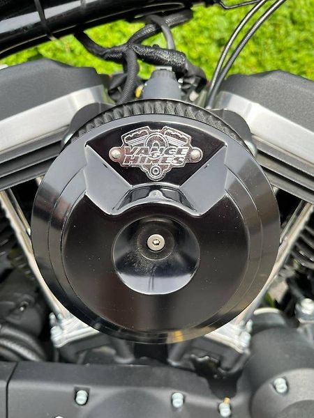Harley-Davidson XL 1200N Sportster 1200 Nightster (2016) XL 1200N Sportster Iron S&S ki - fotka 11 z 17