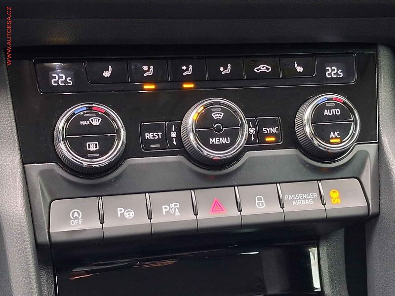Škoda Kodiaq (2017) 2.0TDi 4x4, ČR, DSG, navi - fotka 17 z 20