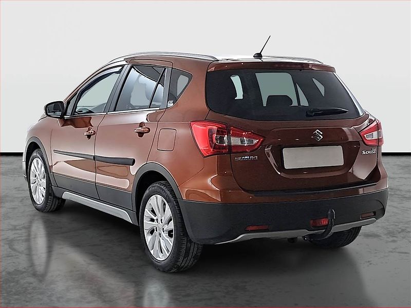 Suzuki SX4 S-Cross (2018) Comfort 1.4 BoosterJet, ČR - fotka 4 z 20