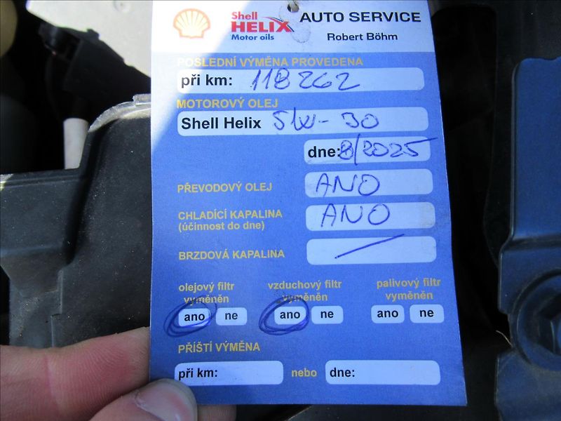 BMW X1 1,5 T sDrive 18i Manuál - fotka 32 z 32