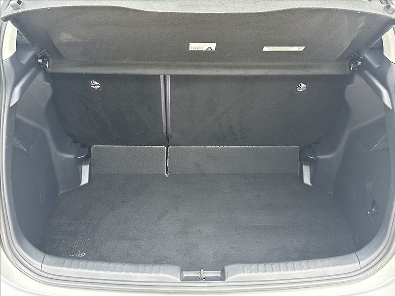 Mazda 2 Hybrid 1,5 116PS  Agile Comfort A/T - fotka 42 z 55