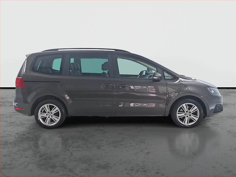 Seat Alhambra (2015) 2.0 TDI, Automat, 7 míst, Navi - fotka 6 z 21