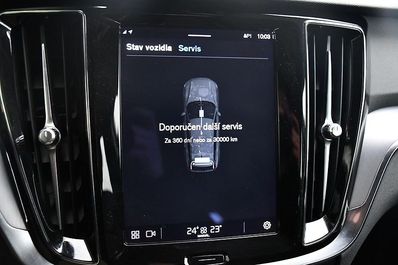 Volvo V60 2.0B4 LED NAV TAŽNÉ - fotka 38 z 49
