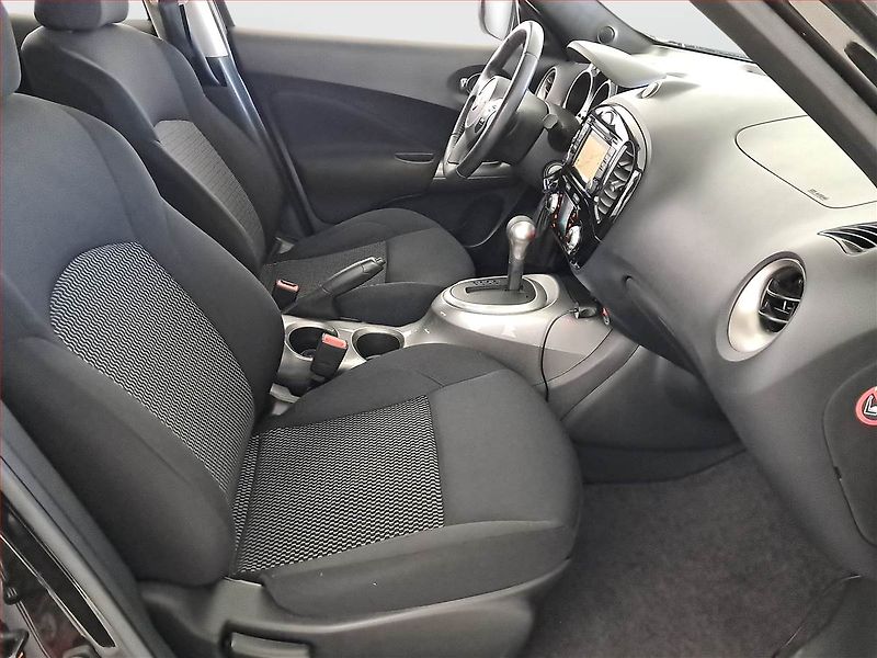 Nissan Juke (2016) 1.6 i, Automat, Serv.kniha - fotka 9 z 18