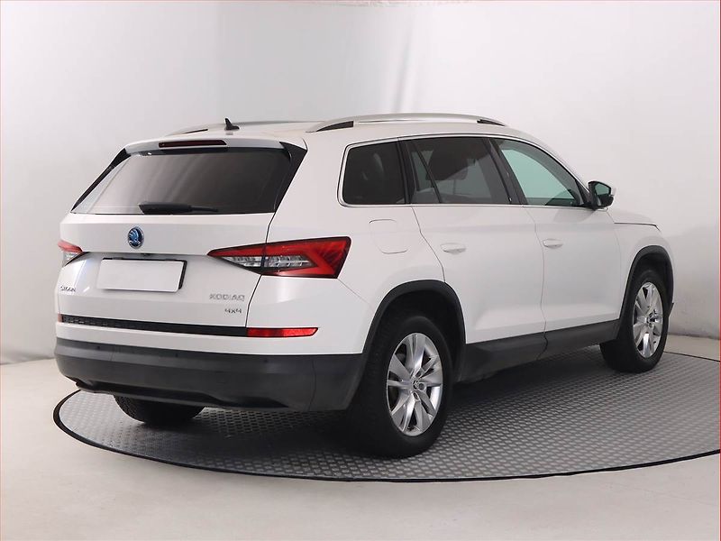 Škoda Kodiaq (2017) Style 2.0 TSI - fotka 5 z 21