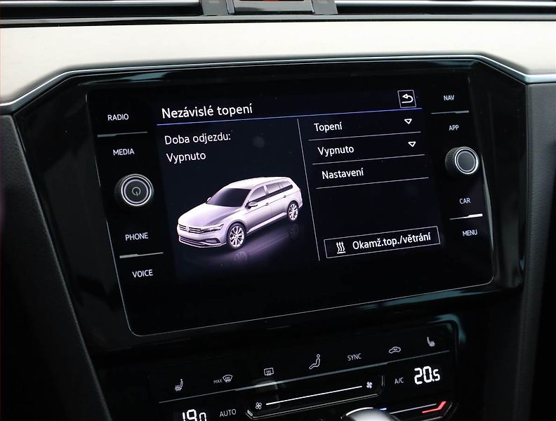 Volkswagen Passat (2021) R-Line 2.0 TDI, 4X4, Automat - fotka 15 z 21