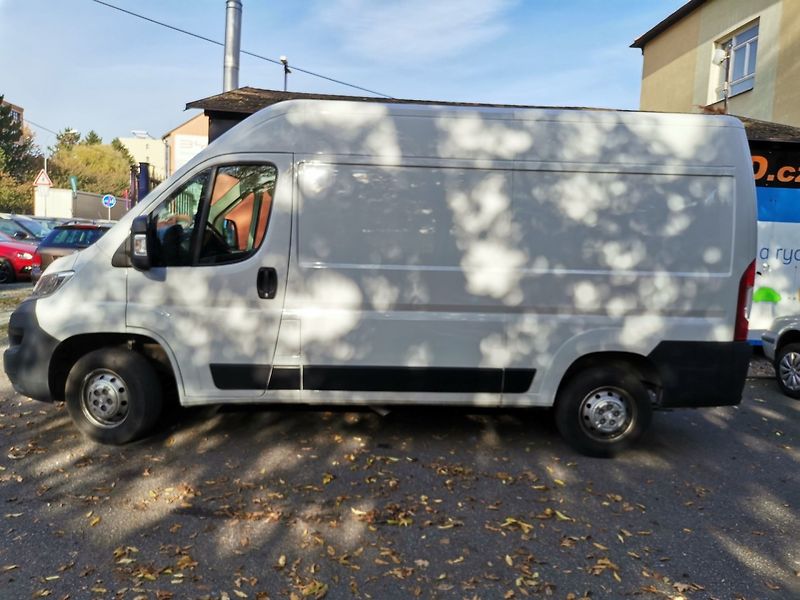 Citroën Jumper (2024) 2.2HDi 103kw L2H2 Klima Kamera - fotka 2 z 23