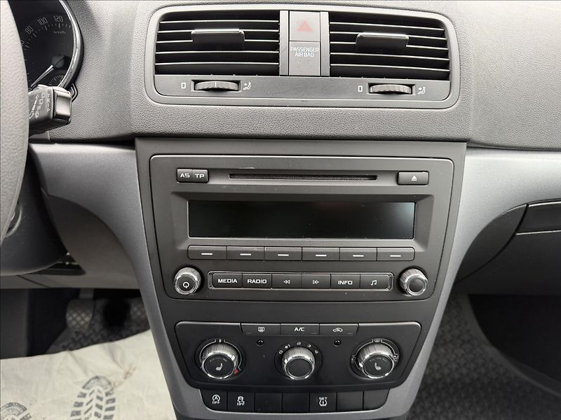 Škoda Yeti 1.4 TSI Outdoor - fotka 9 z 17