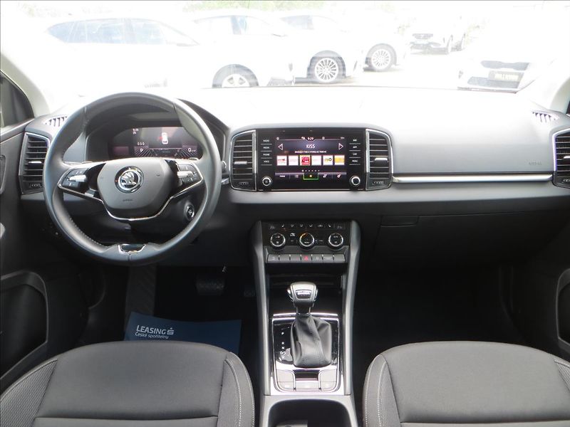 Škoda Karoq 1,5 TSI 110kW DSG Ambition ČR - fotka 24 z 24