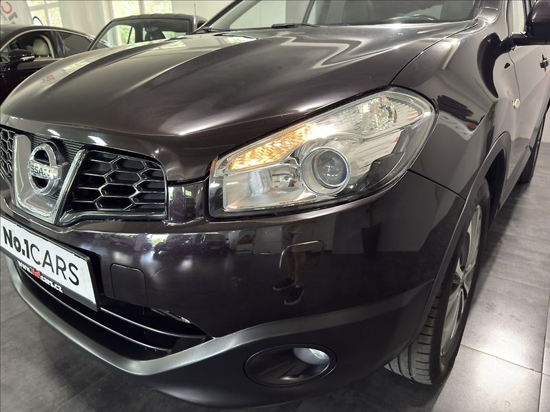 Nissan Qashqai 2,0   dCi PANO XENON KŮŽE NAVI - fotka 33 z 45