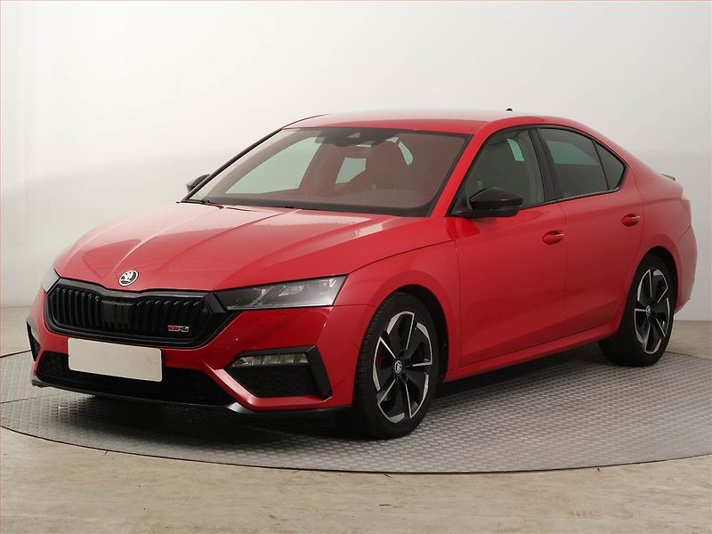 Škoda Octavia (2021) RS 2.0 TDI - fotka 2 z 16