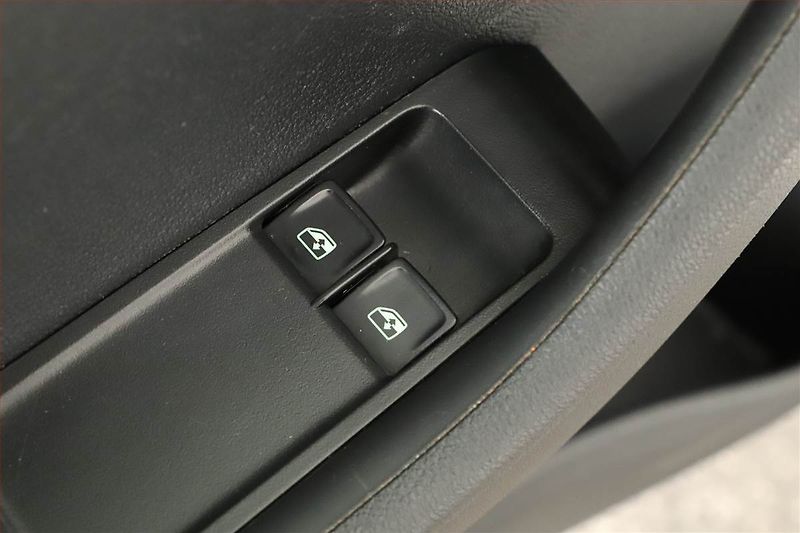 Škoda Fabia (2022) Ambition 1.0 TSI, ČR,1.maj - fotka 8 z 15