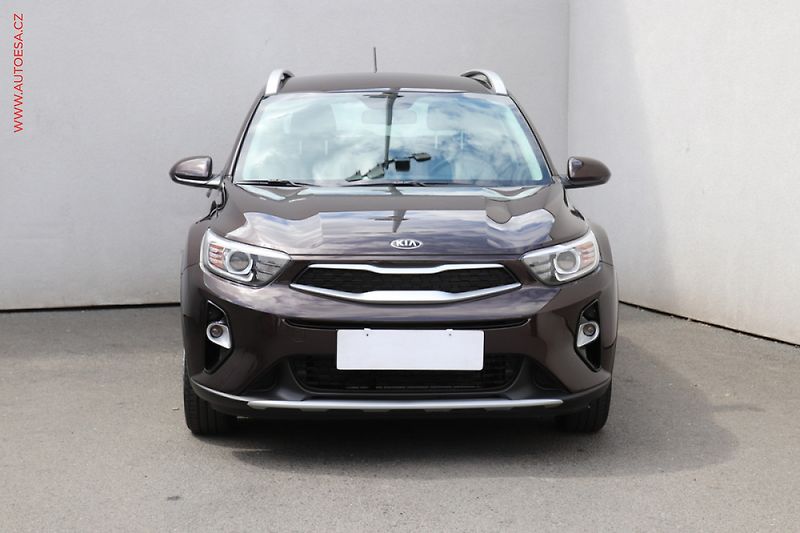 Kia Stonic (2018) 1.4 CVVT, ČR, servis.kniha - fotka 2 z 3