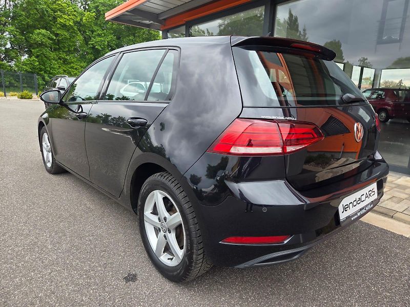 Volkswagen Golf (2018) 1.6 TDI - fotka 2 z 7