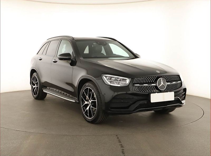 Mercedes-Benz GLC (2022) 300 d 4MATIC, ČR, DPH - fotka 1 z 20