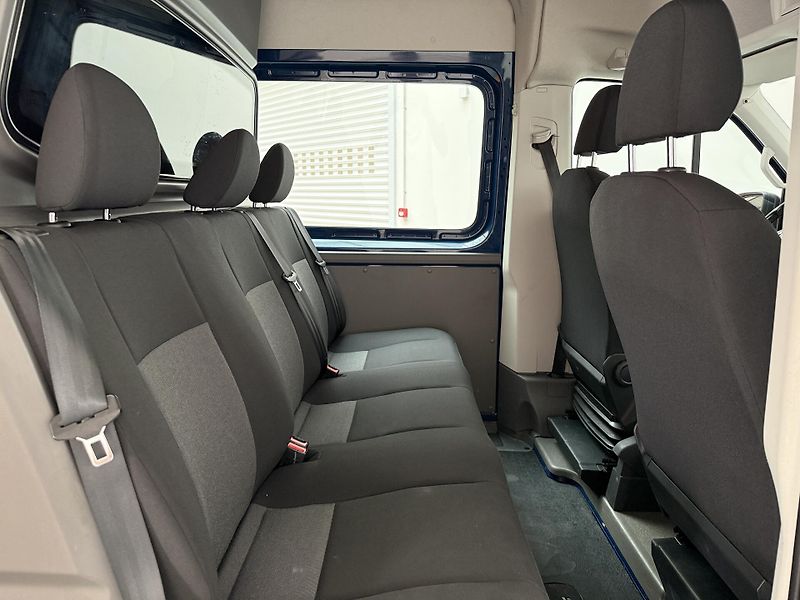 Volkswagen Crafter 35 2.0 TDI 130kW stredni rozvo - fotka 10 z 11