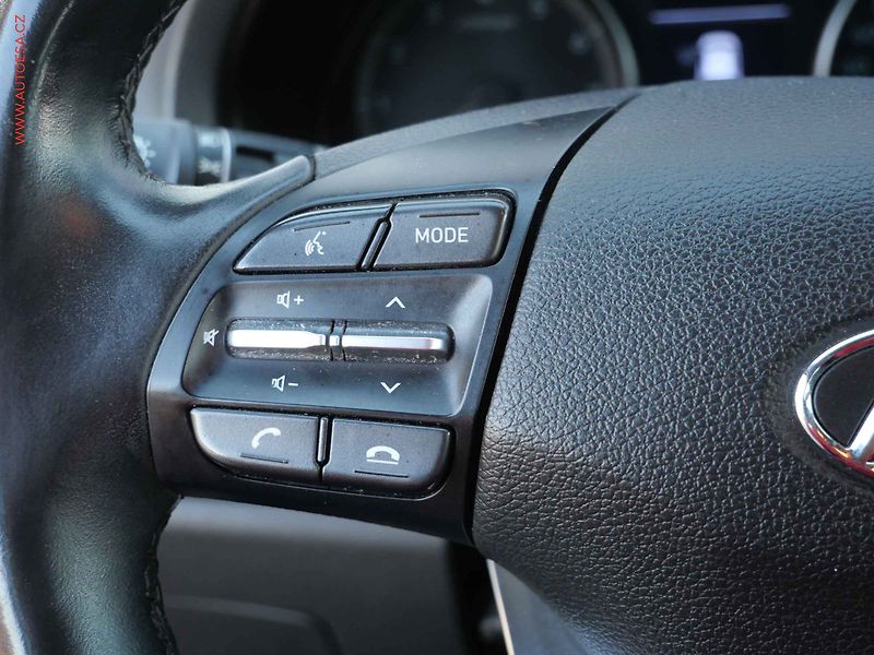 Hyundai i30 (2022) 1.0 T-GDi, ČR, Comfort - fotka 12 z 21