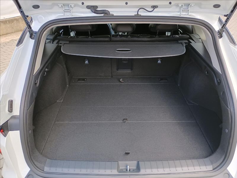 Kia K4 Sportswagon 1.6 T-GDi GPF 7DCT TOP 132 KW - fotka 8 z 8