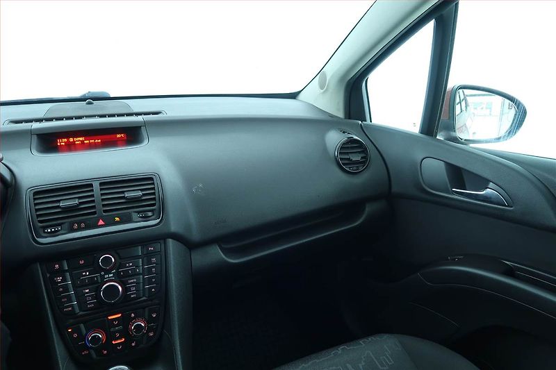 Opel Meriva (2011) 1.4 i, Serv.kniha, po STK - fotka 8 z 20