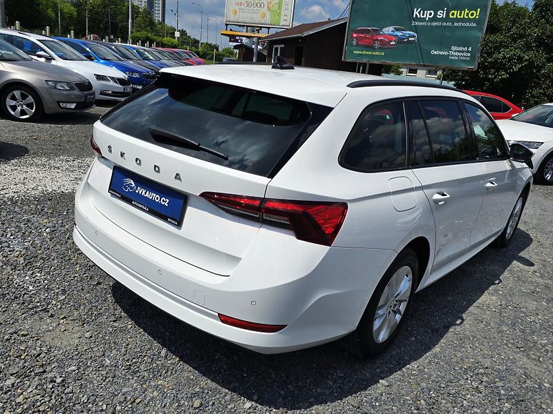 Škoda Octavia 2.0 TDI AMBITION PLUS 1.MAJ ČR - fotka 5 z 37