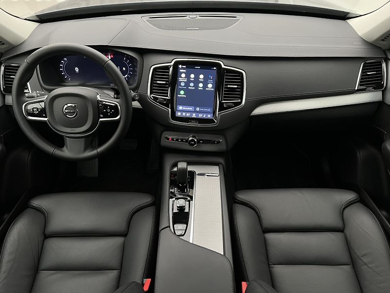 Volvo XC90 B5 AWD BRIGHT PLUS AUT 7 MÍST  - fotka 2 z 46