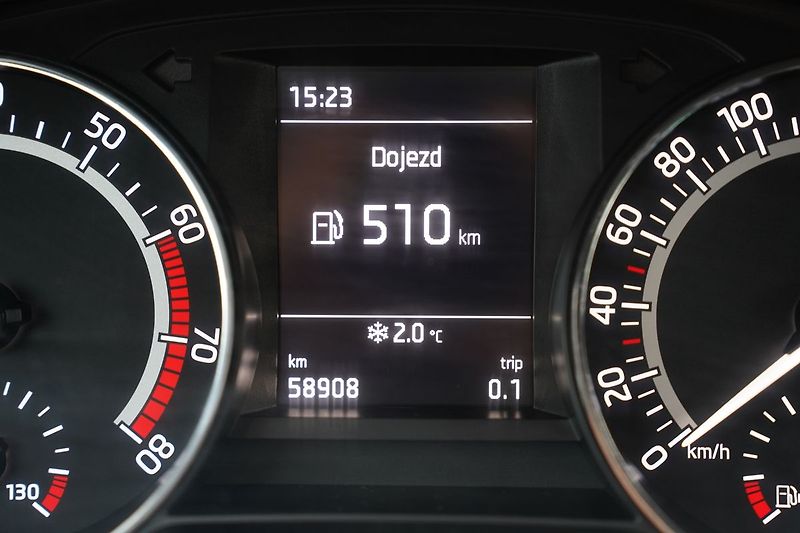 Škoda Rapid 1.0 TSI 81kW Monte Carlo - fotka 42 z 48